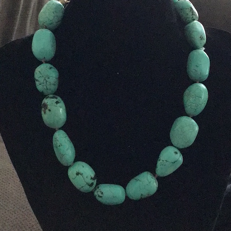 Necklace Blue Turquoise Necklace With The Notting Between The Beads 150$
